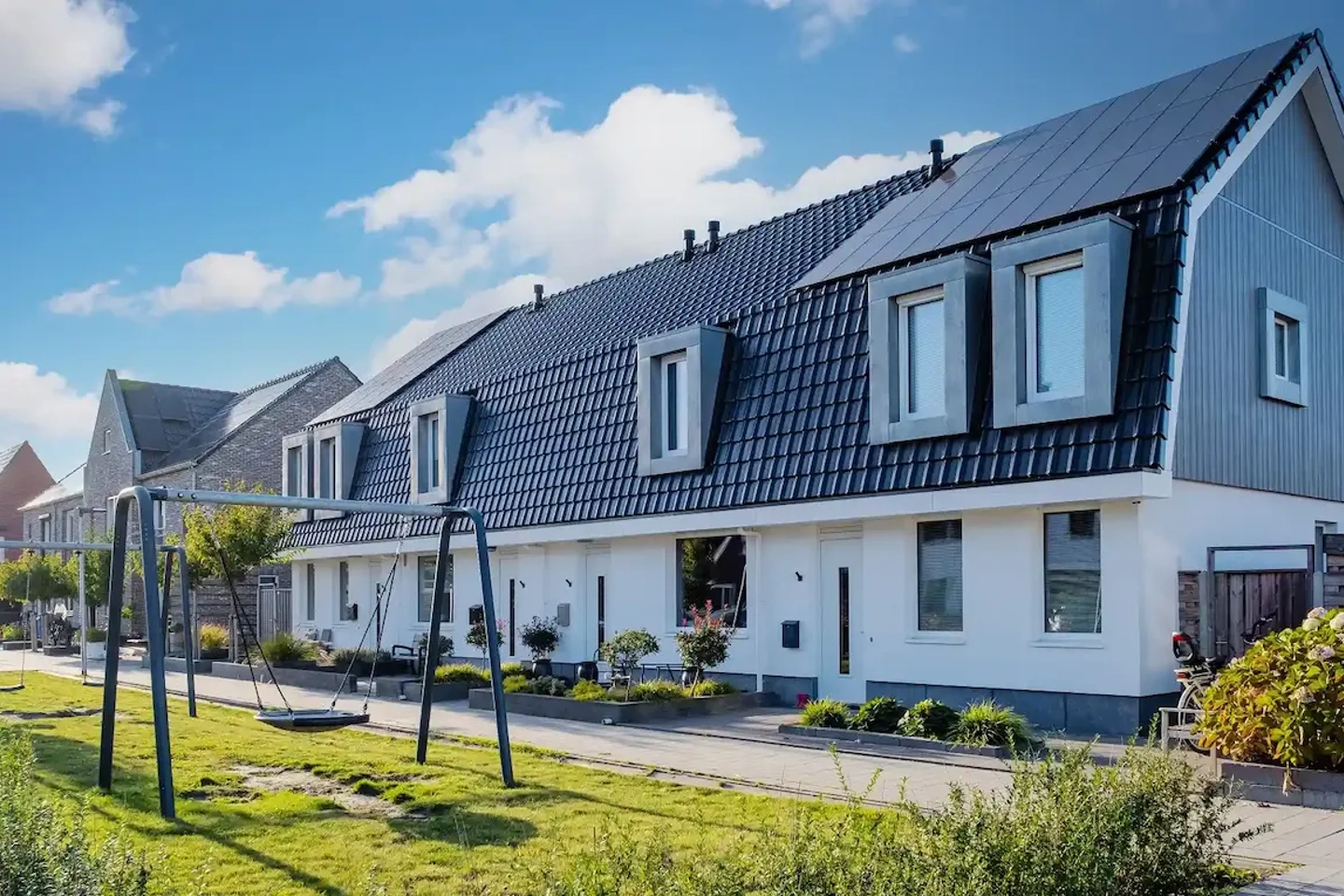 PVT-systeem met zonnepanelen op woning in Nederland