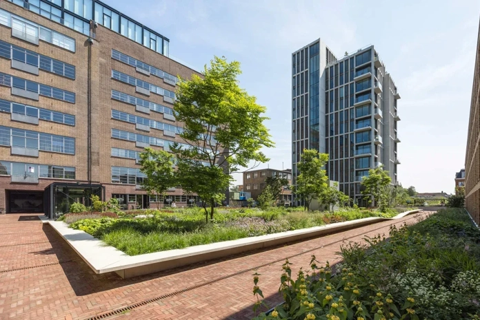 Visualisatie van gerenoveerd gebouw in Leiden na verduurzaming