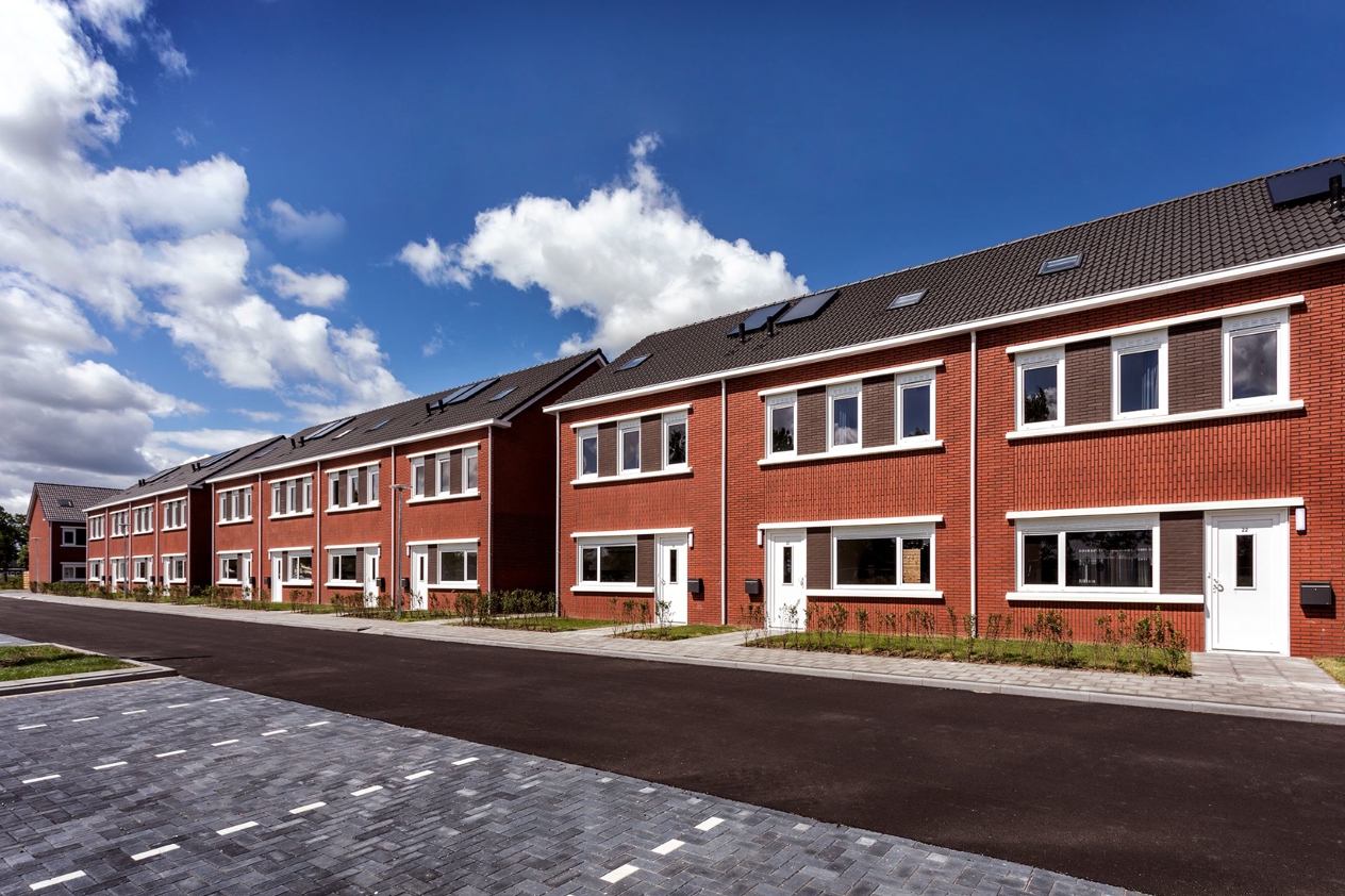 Rijtjeswoningen met zonnecollectoren van HR energy