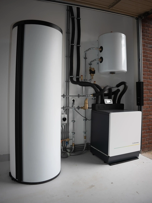 Opslagvat en PVT-warmtepomp