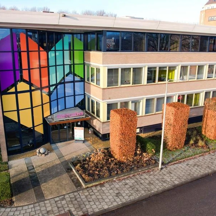 PVT-panelen op dak van kantoorpand Mercatus in Emmeloord