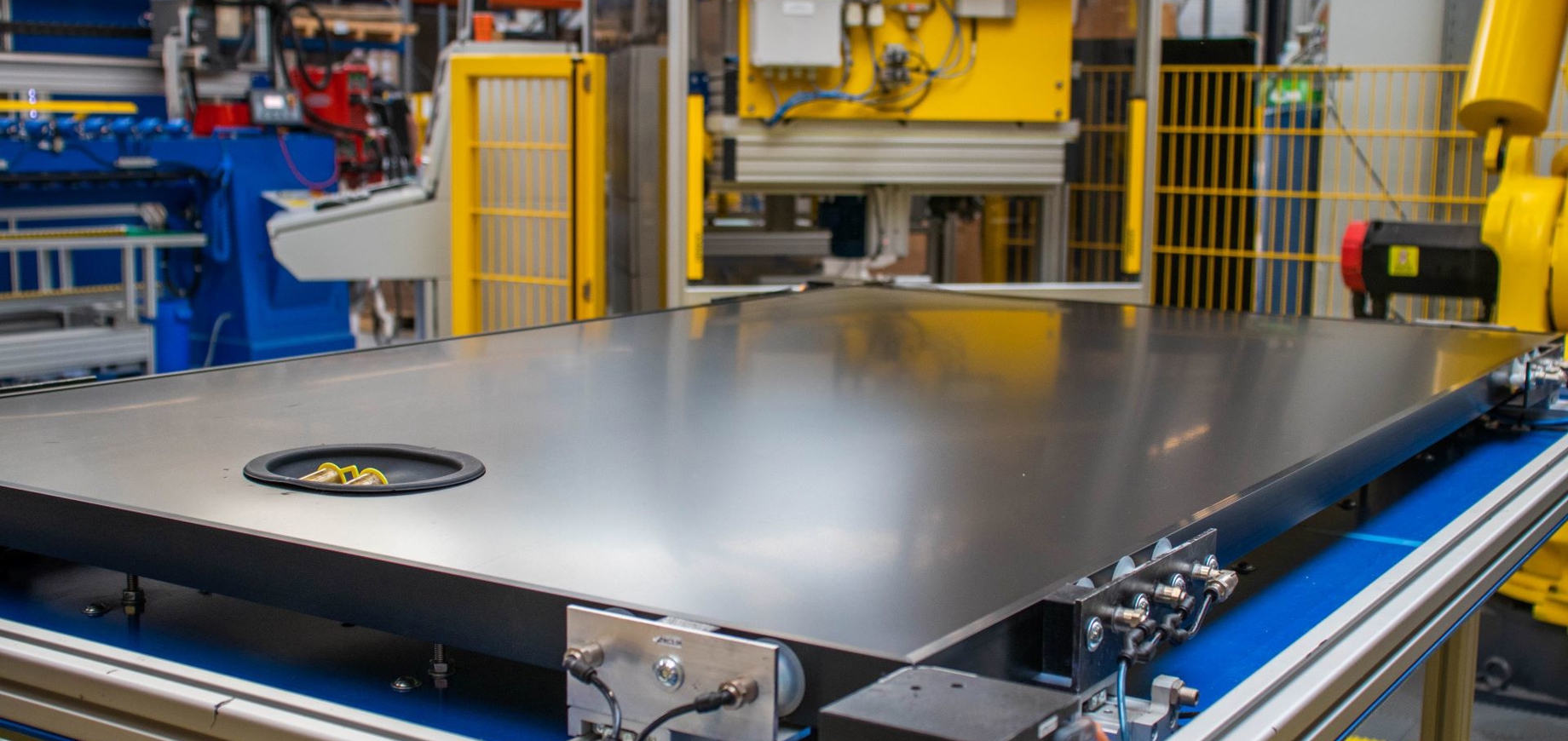 HR energy PVT paneel productie robot